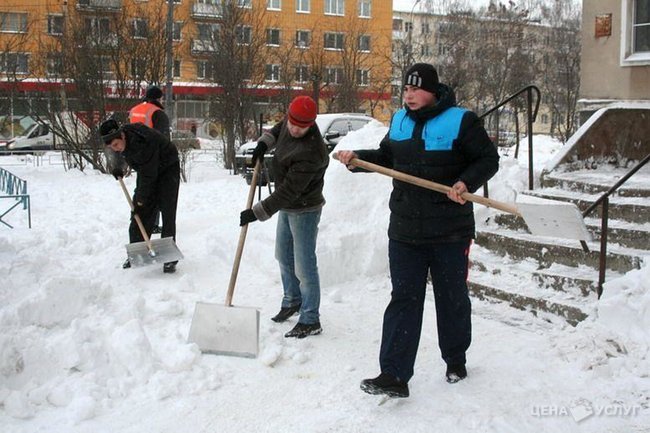 Уборка снега в Курске (вручную и техникой) - , 